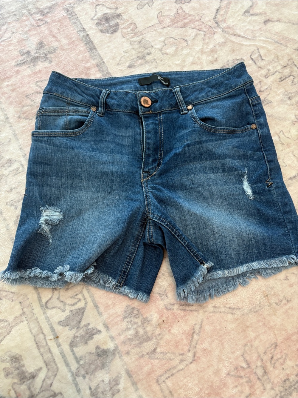 1822 Denim Dark Blue Distressed Frayed Hem Jean Shorts
